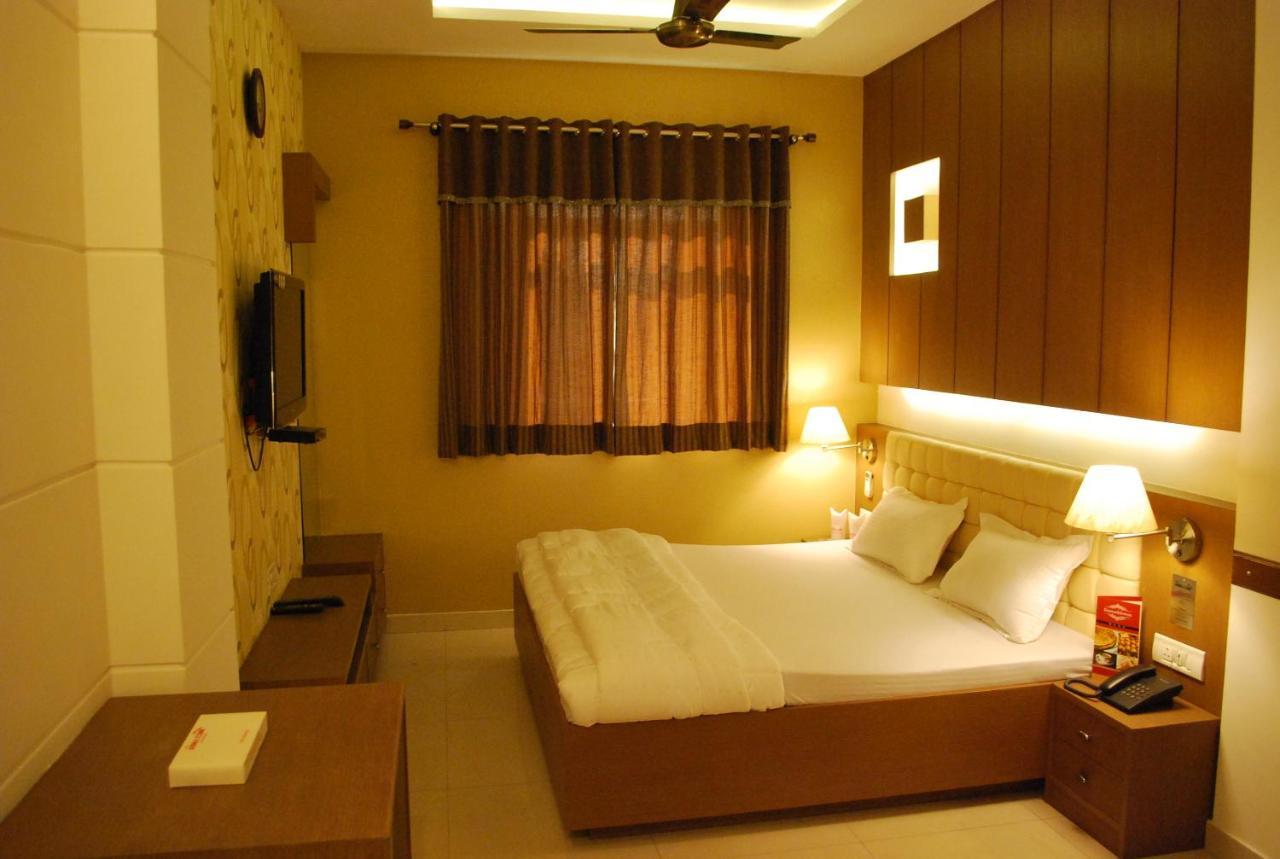Hotel Arina Inn New Delhi Exterior photo