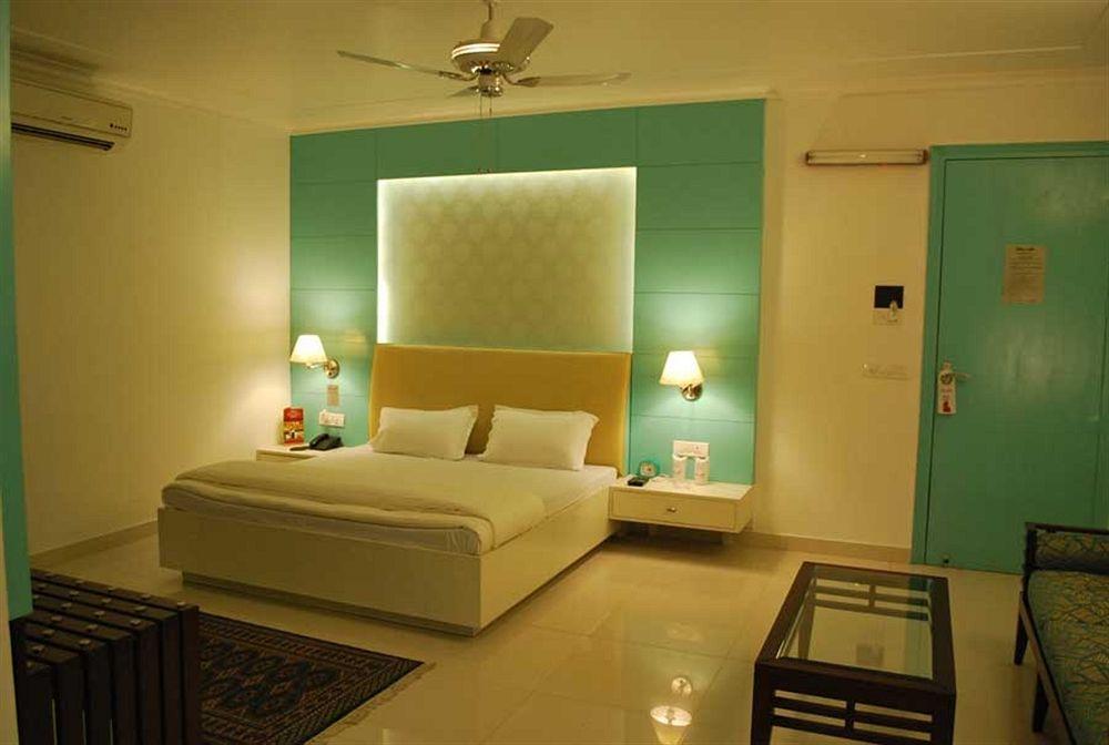 Hotel Arina Inn New Delhi Exterior photo