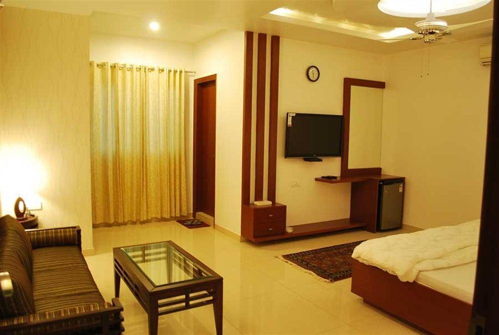 Hotel Arina Inn New Delhi Exterior photo
