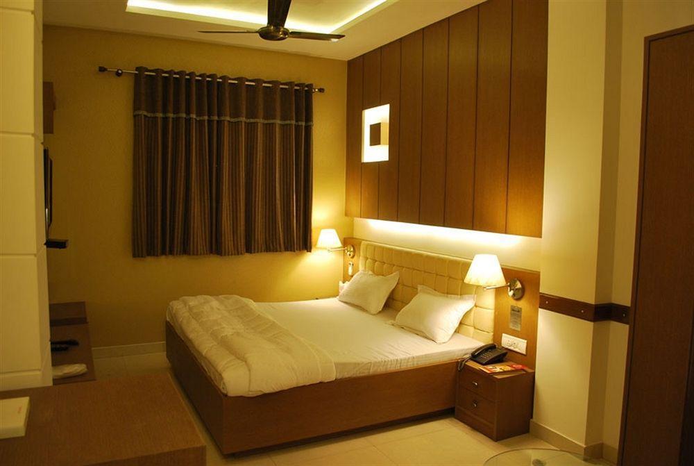 Hotel Arina Inn New Delhi Exterior photo