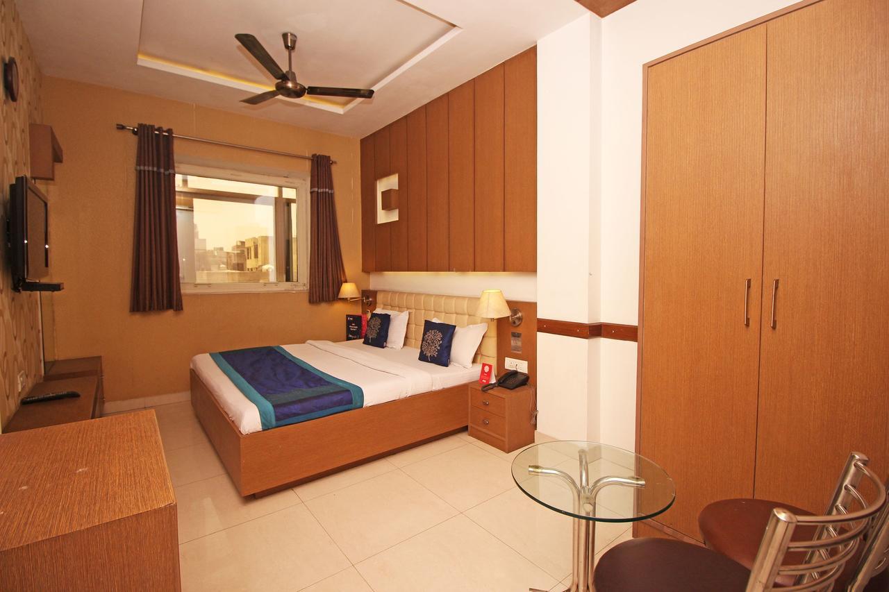 Hotel Arina Inn New Delhi Exterior photo