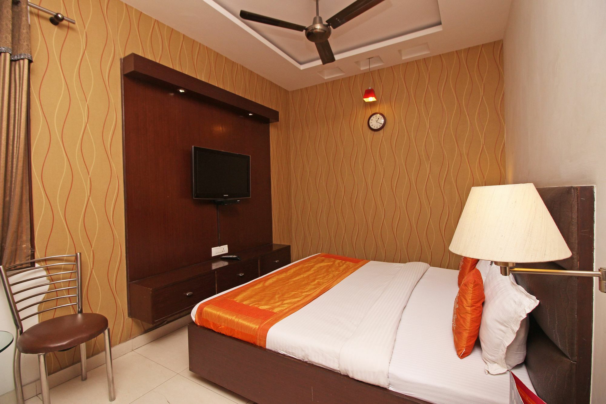 Hotel Arina Inn New Delhi Exterior photo